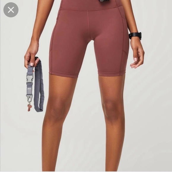 Figs Pants - Figs Biker Shorts in Mauve Brown